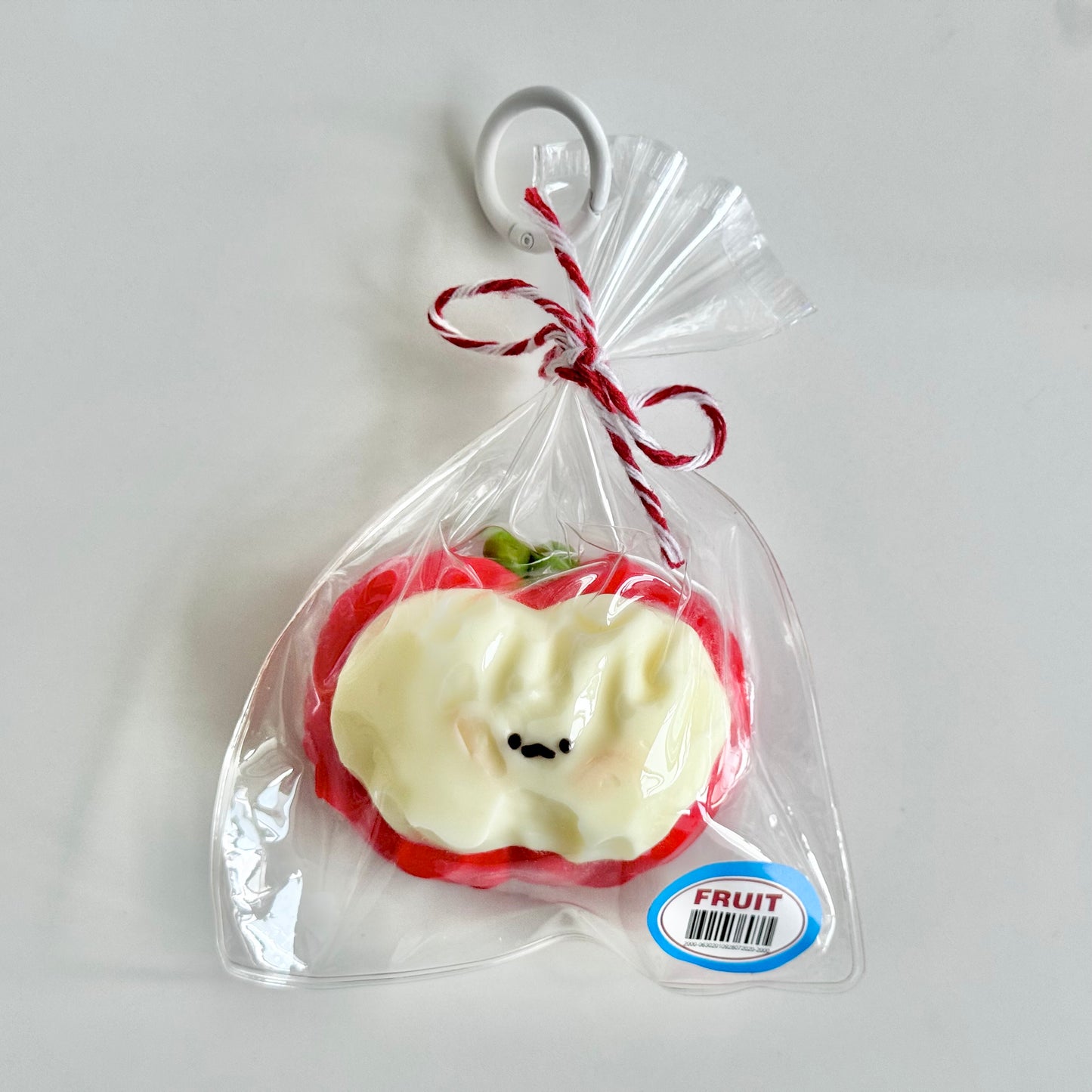 code-123-Cute Red/Green Apple Squishy Stress Relief Toy
